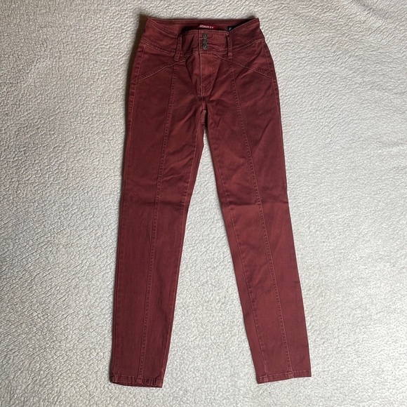 Union bay High Rise Pants Rust Stretchy Comfy Size 0 - Picture 8 of 9
